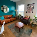Vibrant & Funky 1Bd Flat - 12 Mins To Stratford!